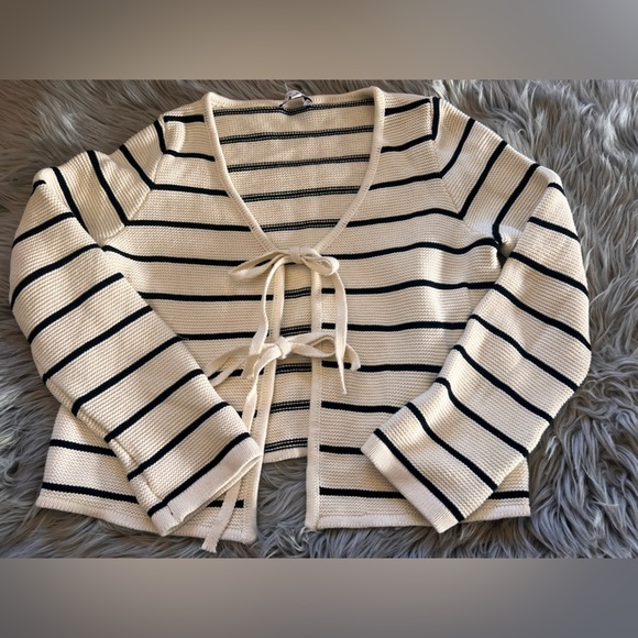 Like new Miou muse striped cardigan - Picture 2 of 6